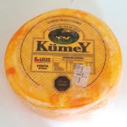 Queso mantecoso bolita Kumey pieza 1 Kg