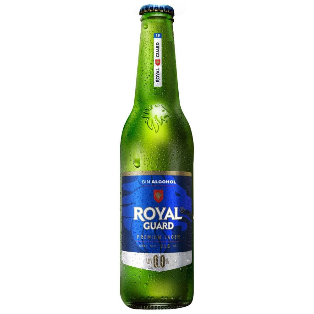 Cerveza Royal Guard lager cero alcohol botella 355 cc
