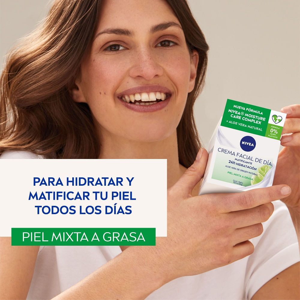 Crema facial Nivea hidratante matizante día SPF15 50 ml
